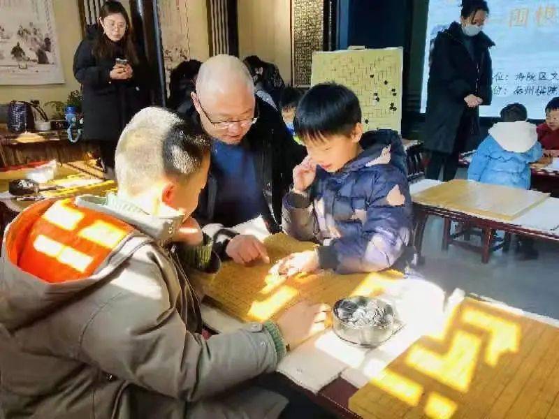 探索棋艺的奥秘，四郎讲局
