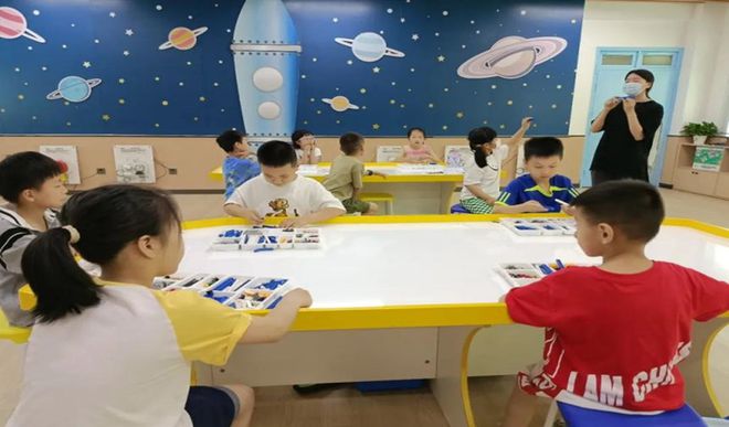 探索新彩吧，字谜画迷总汇的奇妙之旅